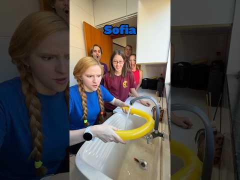 Don’t Wet the Balloon🎈 #shorts