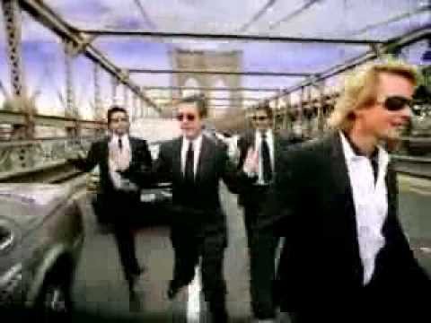 Widelife feat  Simone Denny -  All Things ( Queer Eye For A Straight Guy Theme)