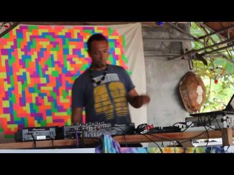 Mardok-DJ-Lost Paradyse Beach Festival-Fullon -13-03-2013