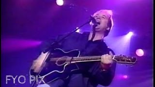 PAUL PICHÉ - Y a pas grand chose dans l&#39;ciel à soir (En public / Live) 1997