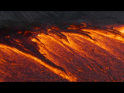 Giant Lava Flows | Nick on the Rocks