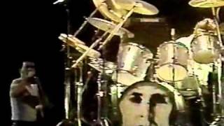 Queen - Keep Yourself Alive-Drum Solo in Sao Paulo, Brazil 1981