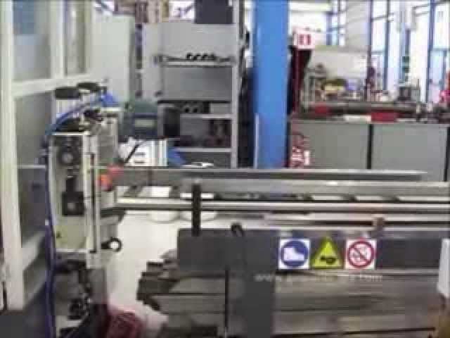 工业用门和车库门面板