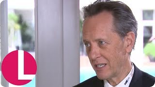 Richard E. Grant Was Confused When Daniel Day-Lewis Ignored Him on Set for Three Months | Lorraine video