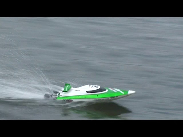 Feilun - FT009 High Speed RC Boat - Review and Maiden Run