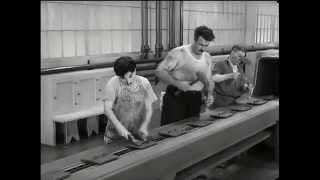 Chaplin Modern Times-Factory Scene (late afternoon)