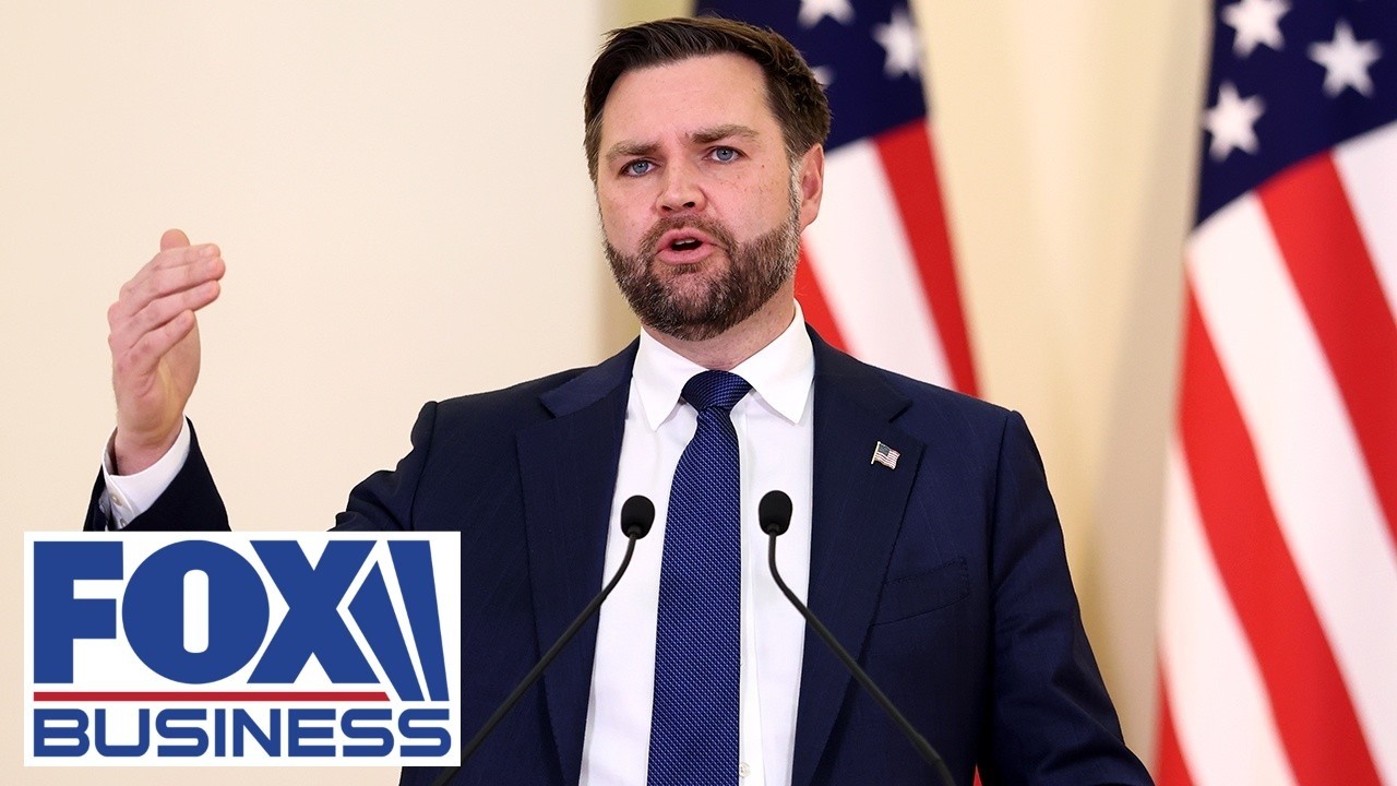 WATCH LIVE: JD Vance holds anti-fraud presser in Kansas City
