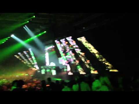 A State of Trance 600 Beirut - Dash Berlin - Man on the run