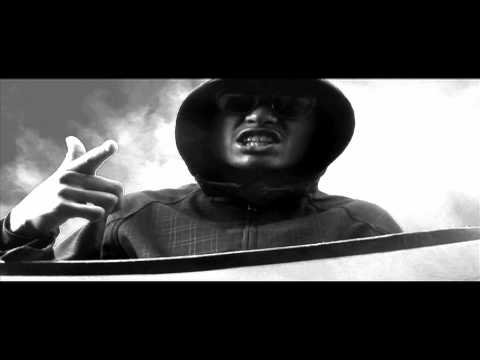 MOEAZY- Beautiful Struggle Mixtape-Garbage Music Video