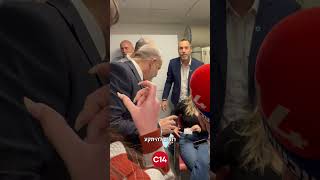 רוצים להיתקע עם הפטריוטים בממ"ד? שלחו הודעה ל - 05-14141414 (חדשות ערוץ 14) - התמונה מוצגת ישירות מתוך אתר האינטרנט יוטיוב. זכויות היוצרים בתמונה שייכות ליוצרה. קישור קרדיט למקור התוכן נמצא בתוך דף הסרטון רוצים להיתקע עם הפטריוטים בממ"ד? שלחו הודעה ל - 05-14141414 (חדשות ערוץ 14) - התמונה מוצגת ישירות מתוך אתר האינטרנט יוטיוב. זכויות היוצרים בתמונה שייכות ליוצרה. קישור קרדיט למקור התוכן נמצא בתוך דף הסרטון