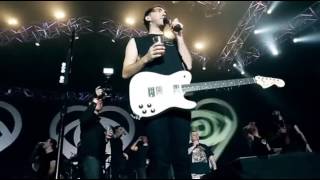All Time Low - Dear Maria, Count Me In (Live at Wembley Arena)