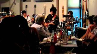 The Free Spirits Live @ARETHA  07 Sitting on the bed