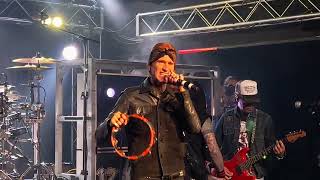 Buckcherry “Lit Up” live 2025