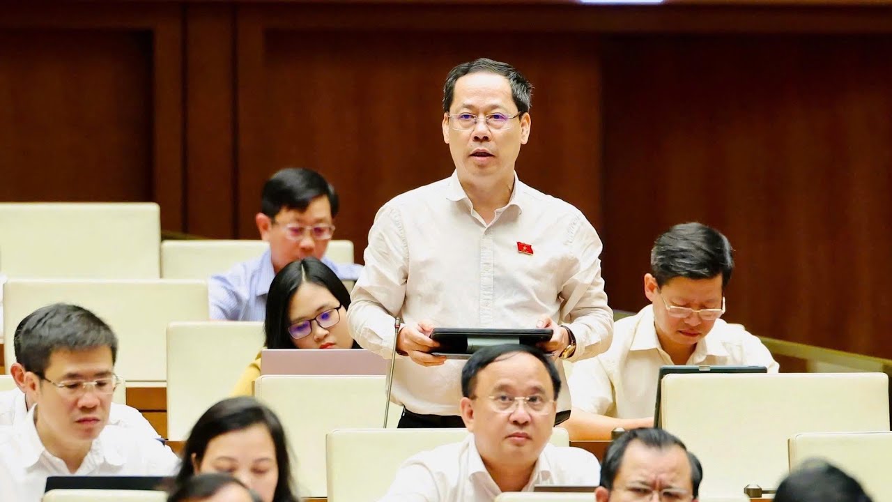 ĐBQH Trần Nhật Minh (Nghệ An): Cần làm rõ cơ chế chất vấn và thống nhất kỹ thuật lập hiến