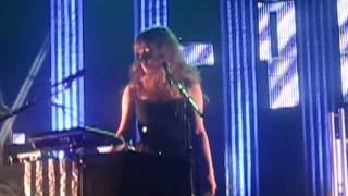 The Postal Service - Be Still My Heart (Live @ Brixton Academy, London, 19/05/13)