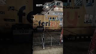Download lagu STORY wa 30 detik #storuwa30detik #trendingshorts #lampung  #pelabuhanmerak #ferizy mp3