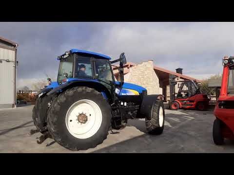 NEW HOLLAND TM190 Farm Tractor