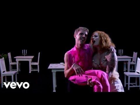 Scissor Sisters - She's My Man