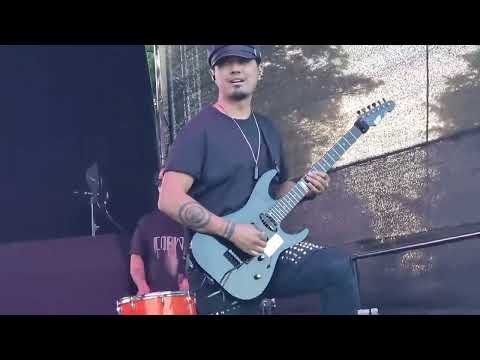 Mercedes-Benz - cobweb