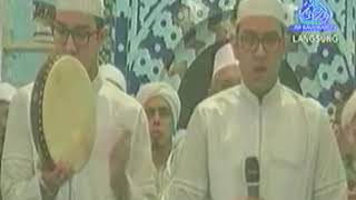 Download lagu ' thola'al badru 'alaina ' Syair haul guru sekumpul yang ke 11 mp3 Download lagu ' thola'al badru 'alaina ' Syair haul guru sekumpul yang ke 11 mp3