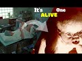 एक डिफॉर्म बेबी का जन्म It S Alive Movie Explaine In Hindi