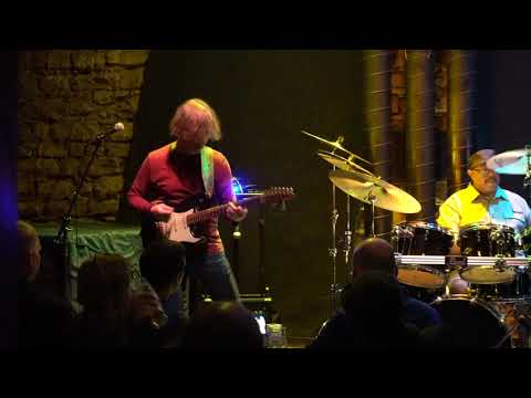 2019.04.01 Dean Brown - DBIII - Lampshade @ Agartha Jazz Club, Praha