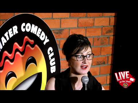 Lindsey Davies | LIVE at Hot Water Comedy Club