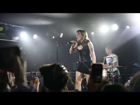 Chloe Lilac - Summer (Live at Mercury Lounge)