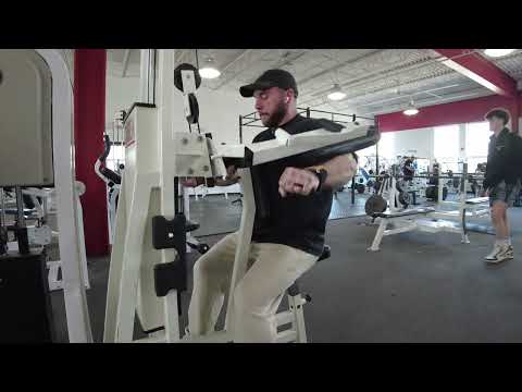 Spring Bulk Day 38 - Chest focused push #bodybuilding #bodybuilder #coach #npc #coaching #lifting