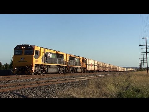 Trains climbing the grade at Beveridge: Australian Trains