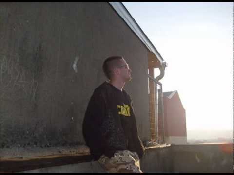 Comma feat. Massive - Nebeska udica + Tekst (Lyrics)