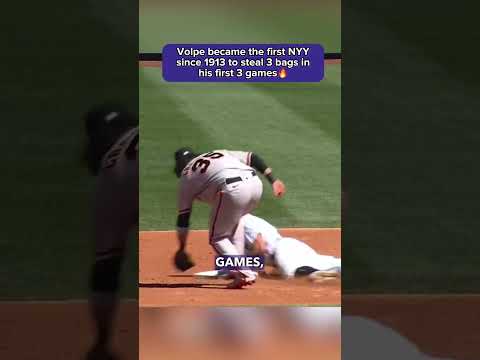 Volpe’s speed is🔥 #yankees #yankeesbaseball #mlb #nyy #volpe #anthonyvolpe