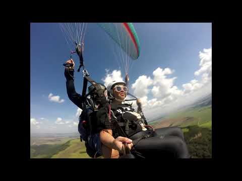 Voo duplo Com instrução de parapente São Pedro