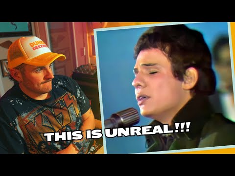 AMERICAN reacts to José José - El Triste live