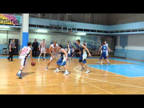 slovenska-kosarka.si: Navdušujoča blokada Aleksandra Vojičiča (Elektro GP/Triglav)