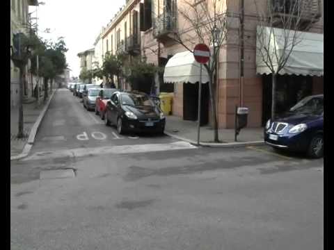 ONDA TG 7.01.2014 - DIFFERENZIATA A SULMONA: PRIMO GIORNO VILLA COMUNALE E CIRCONVALLAZIONI