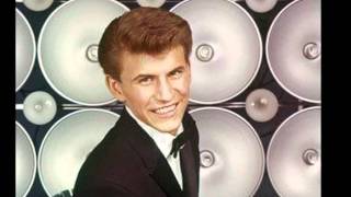 Bobby Rydell  I Dig Girls