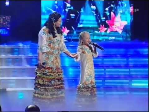 Nastia Petrik & Nina Matvienko - Violino Mágico ( @ live ) HD