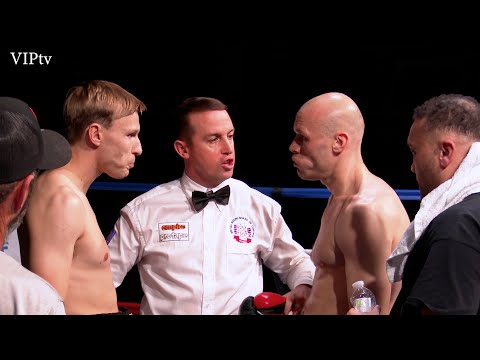 Connor Goulding v Seamus Delvin on VIP's show at Liverpool's Olympia on Sept 18 2022