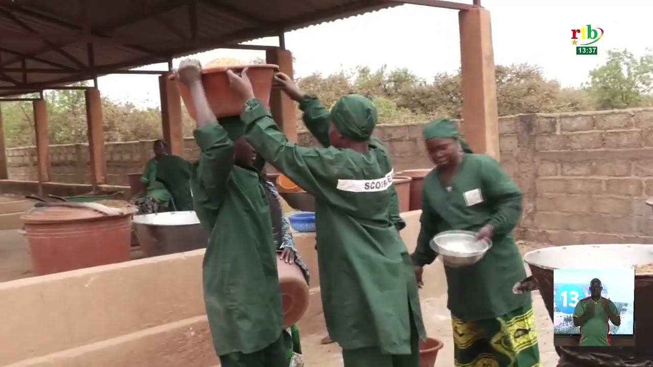 Une centaine de femmes engagées dans la transformation du grain brut de riz en produits nutritifs
