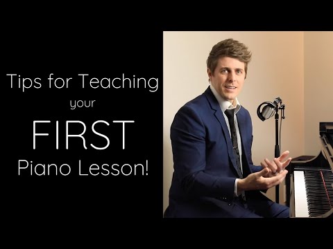How Do I Teach My First Piano Lesson? Tips for Beginner Teachers