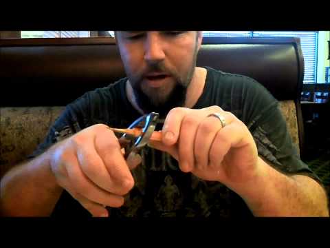 How to unshell a Snow crab leg fast.