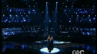 Reba McEntire & Kelly Clarkson Because Of You(live_dvd) 2006