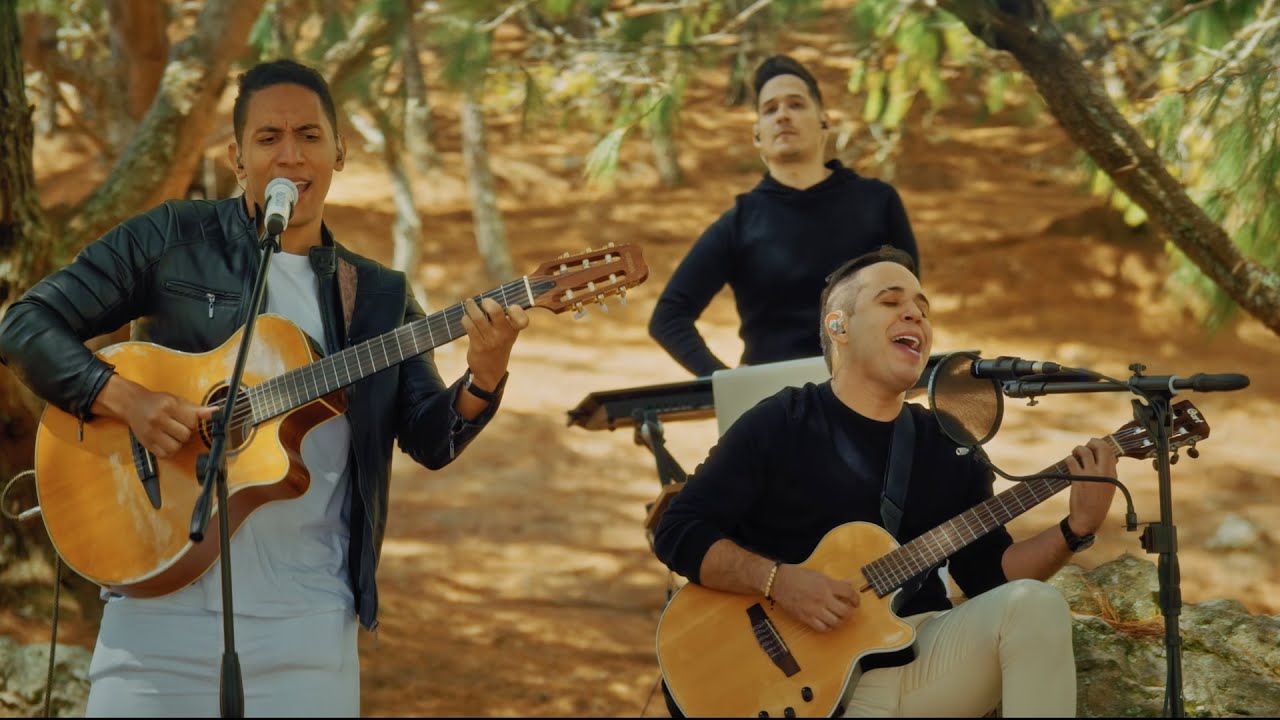 COVER 04 - PORTFOLIO NESTOR JIMENEZ