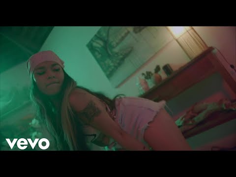 Charly Black, Busy Signal - Whining Vixen (Official Video)