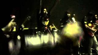 La Terri´le!   Intro + Vivo en una isla Karamelo Santo en vivo Fonda Monumental