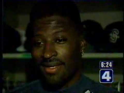 KOMO News 4 at 6AM clip, 12/15/1993