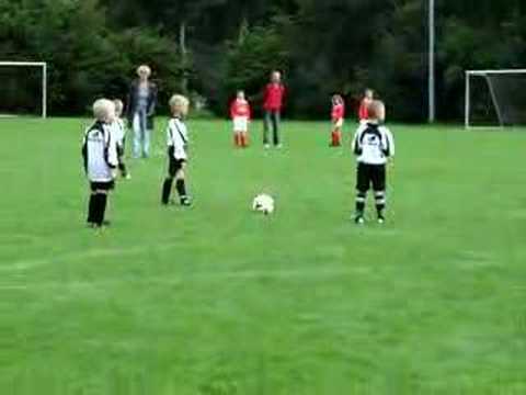 Jesse zijn eerste voetbalwedstrijd