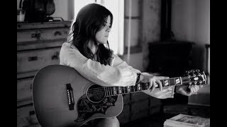 Vanesa Martín - Santo y Seña (Lyrics)