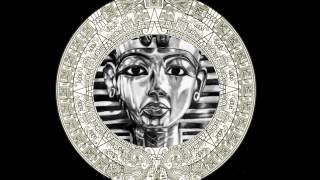 Fresh Moss "Black Pharaoh"